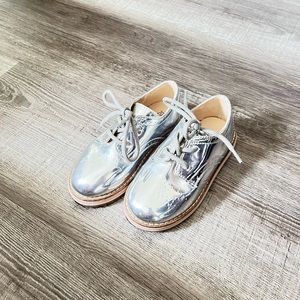 ZARA silver oxford lace up girl shoes